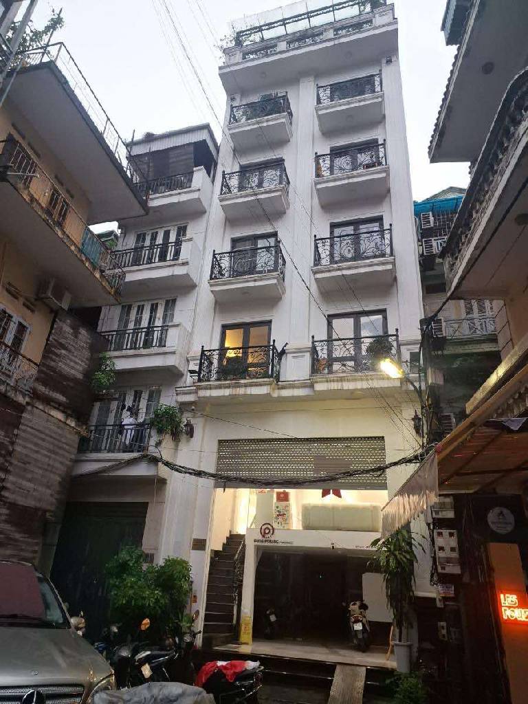 Bán nhà Giảng Võ - diện tích 159m2 9 tầng - Ô tô đỗ chạy thoải mái - giá 98 tỷ