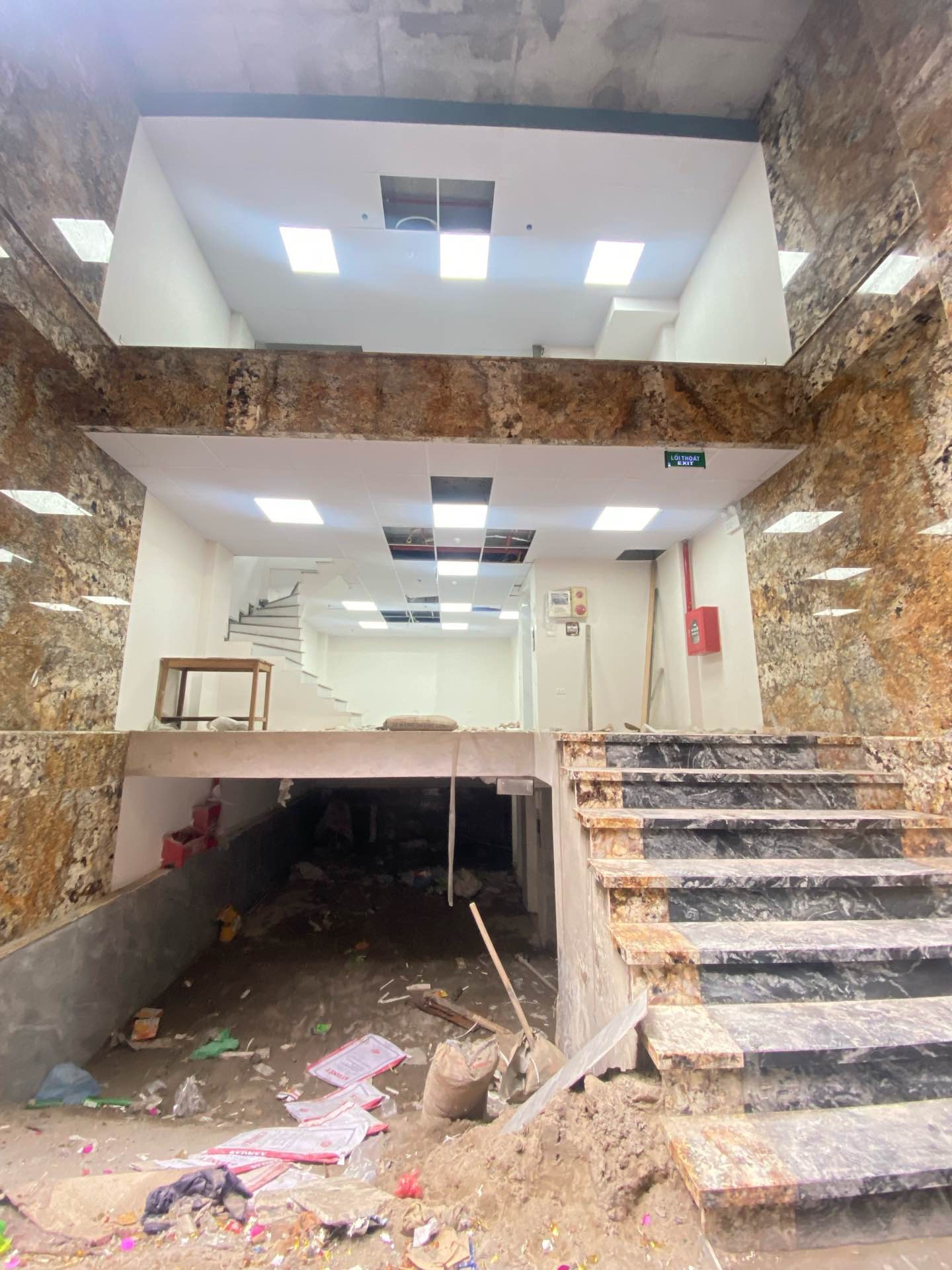 Bán nhà Xã Đàn - diện tích 78.3m2 9 tầng - Lô góc 2 mặt thoáng - giá 39 tỷ