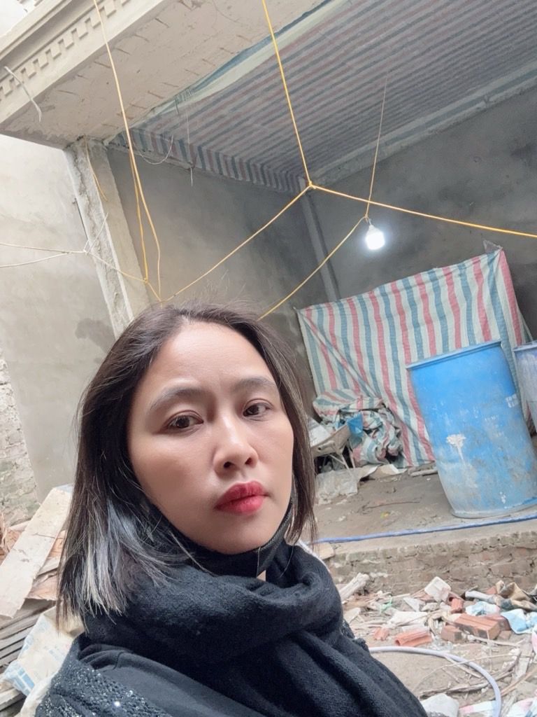 Bán nhà Nguyễn Khoái - diện tích 30m2 5 tầng - Ô TÔ DỪNG ĐỖ - giá 5,6 tỷ