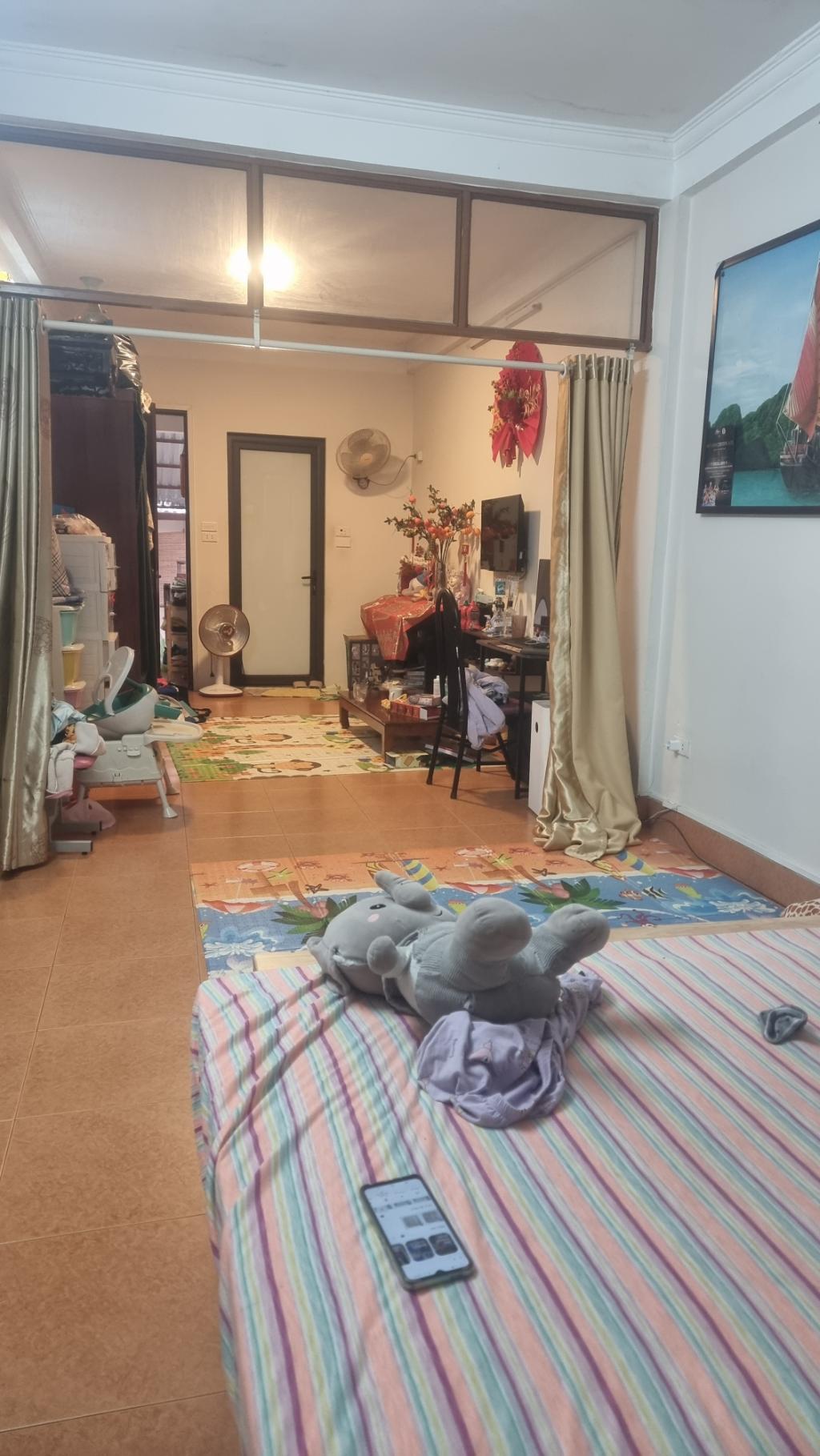 Bán nhà Phố Huế - diện tích 110m2 1 tầng - Mặt phố kinh doanh, nhiều khách - giá 25 tỷ