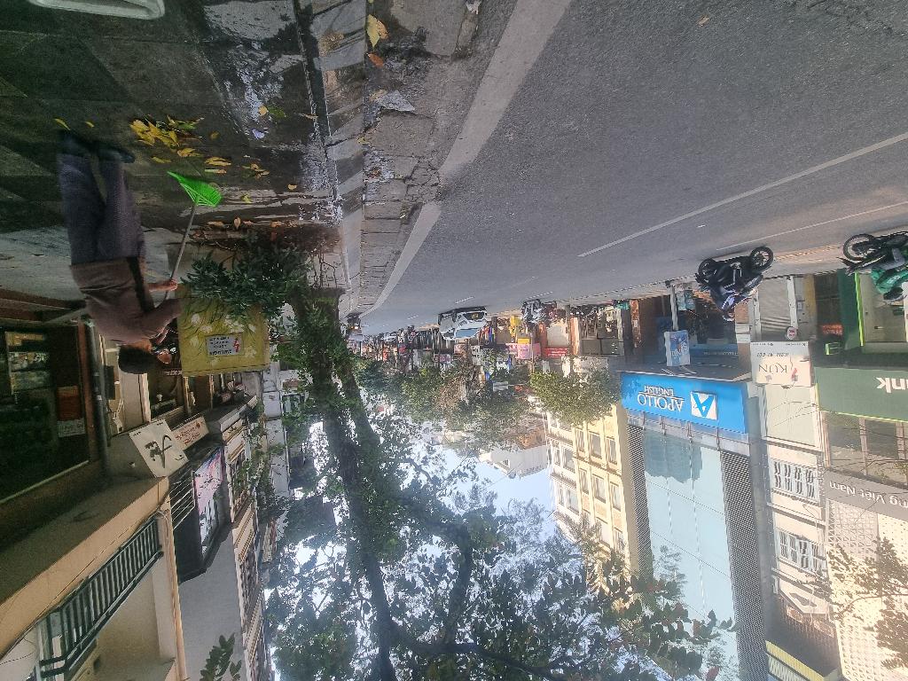 Bán nhà Phố Huế - diện tích 110m2 1 tầng - Mặt phố kinh doanh, nhiều khách - giá 25 tỷ