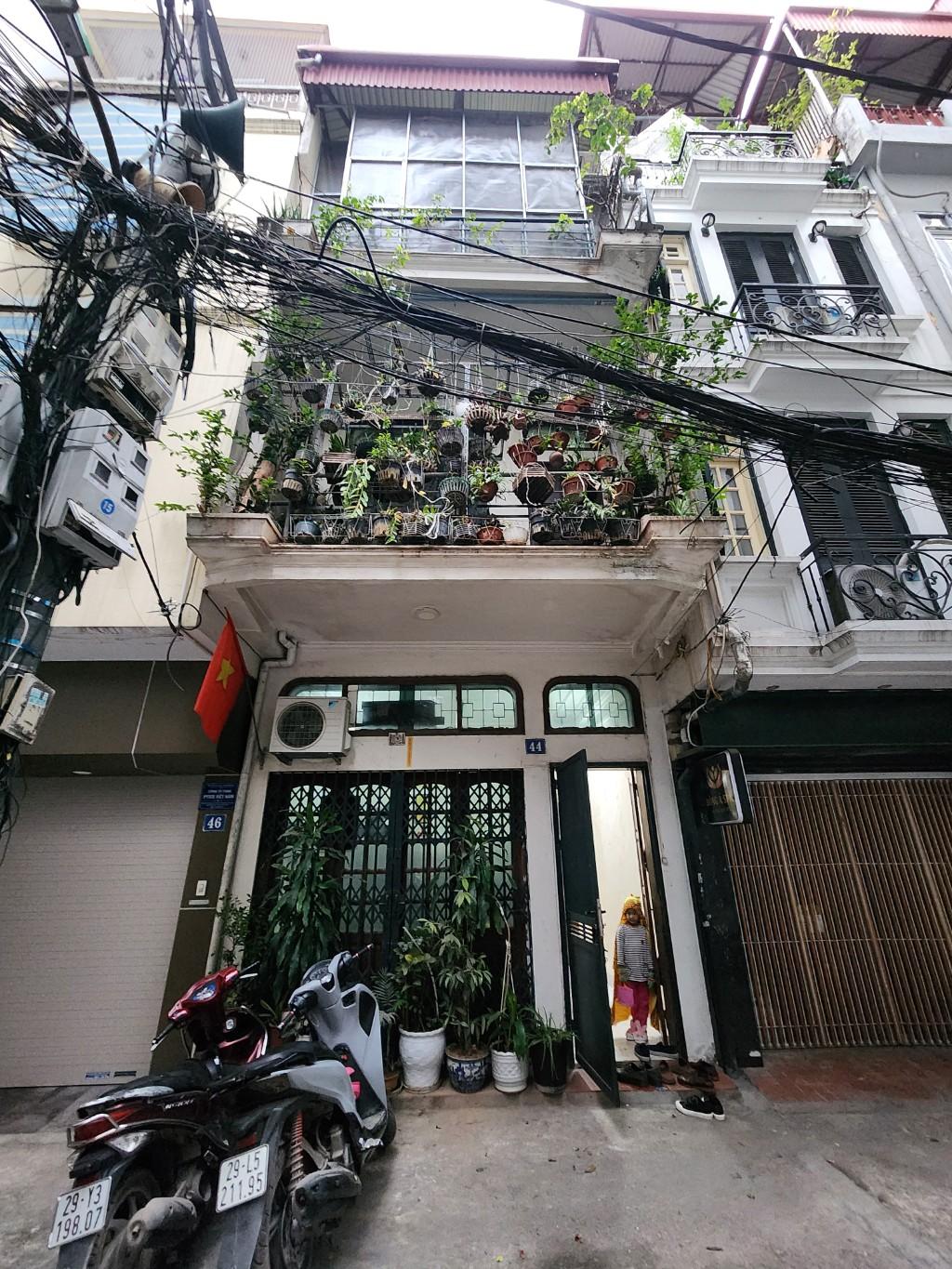 Bán nhà Thái Hà - diện tích 86m2 4 tầng - ô tô đỗ cửa - giá 31,5 tỷ