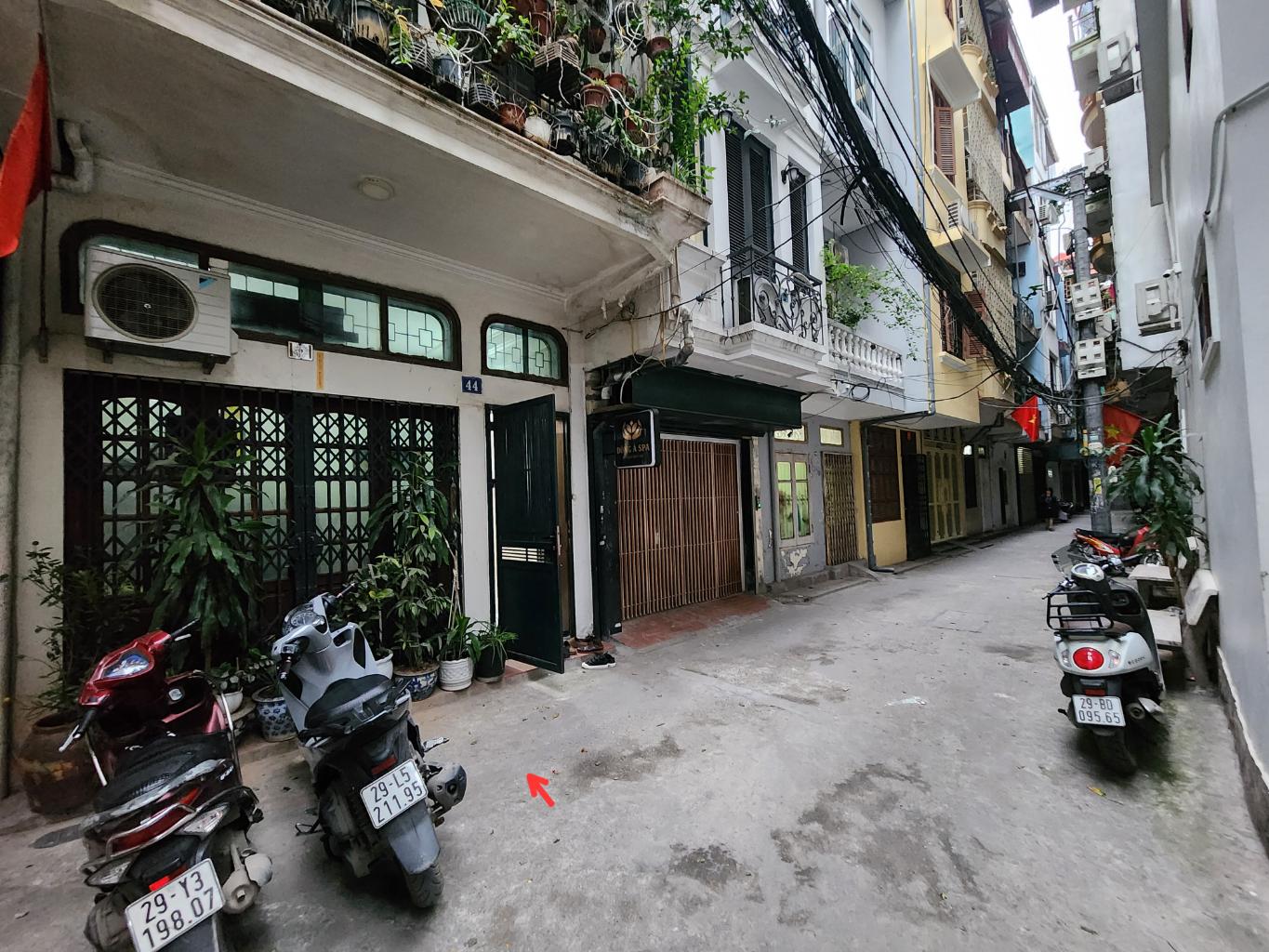 Bán nhà Thái Hà - diện tích 86m2 4 tầng - ô tô đỗ cửa - giá 31,5 tỷ