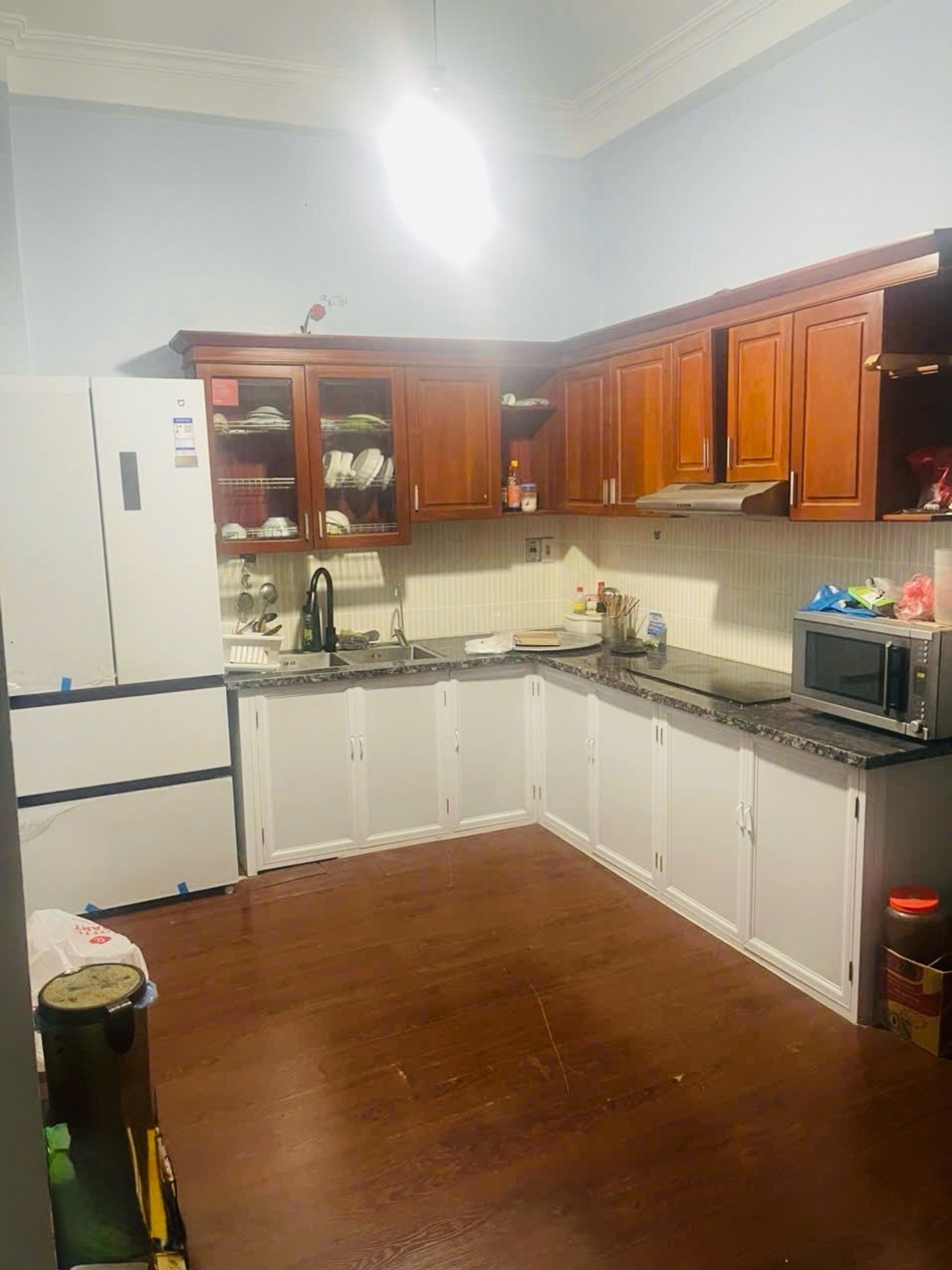 Bán nhà Định Công Hạ - diện tích 82m2 5 tầng - ô tô đỗ cửa - giá 7,9 tỷ