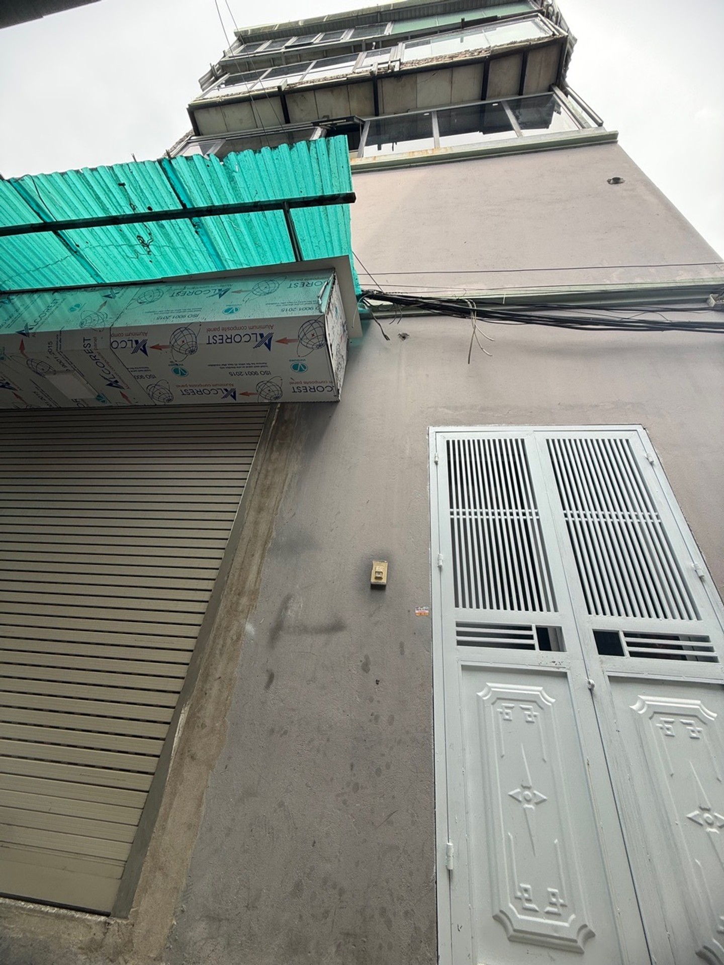 Bán nhà Định Công Hạ - diện tích 82m2 5 tầng - ô tô đỗ cửa - giá 7,9 tỷ