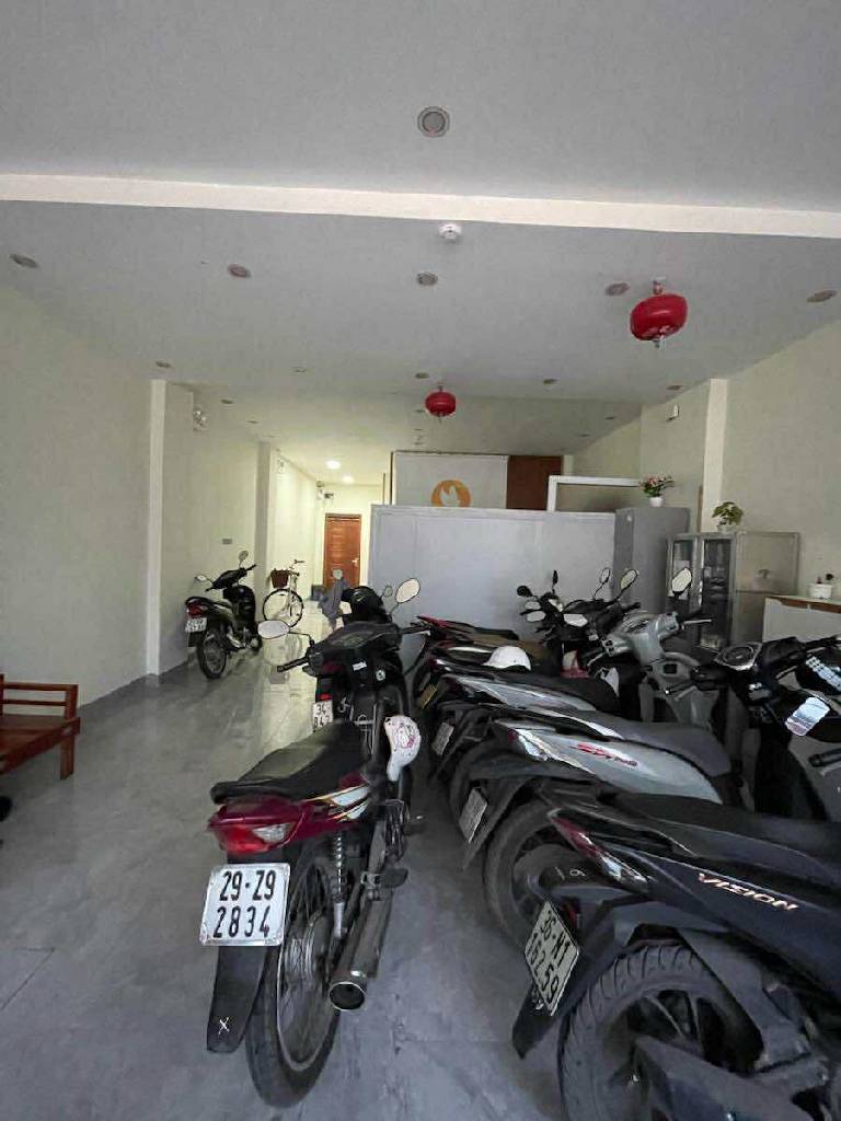 Bán nhà Tam Khương - diện tích 102m2 7 tầng - Lô góc 2 mặt thoáng - giá 34 tỷ