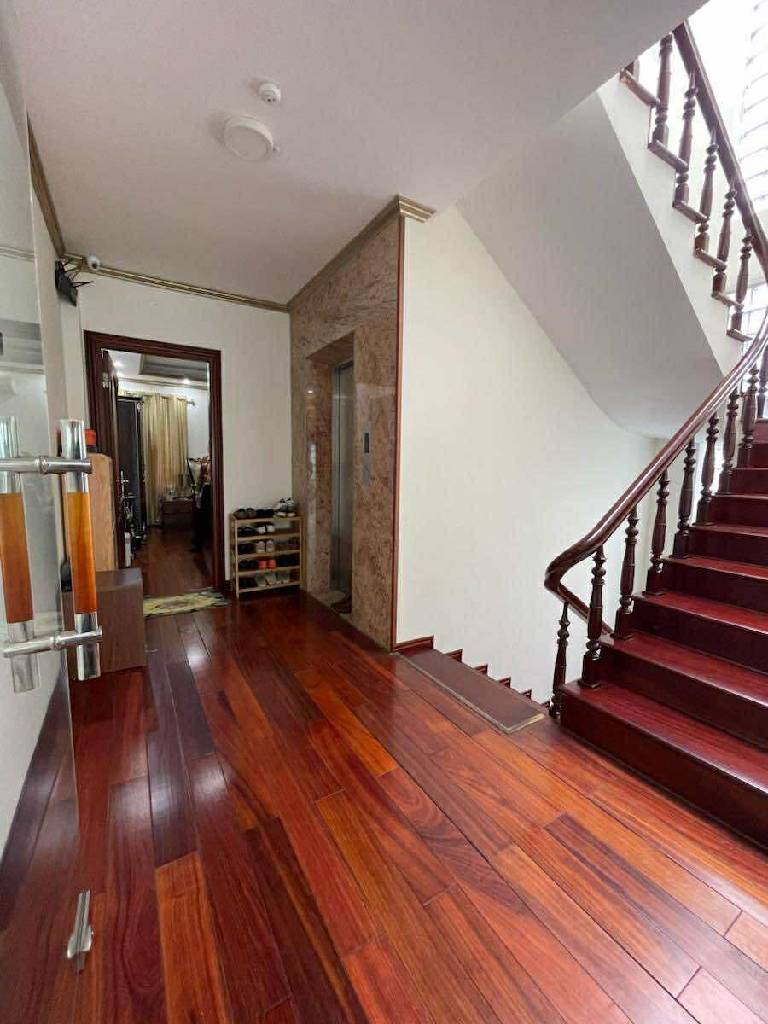 Bán nhà Tam Khương - diện tích 102m2 7 tầng - Lô góc 2 mặt thoáng - giá 34 tỷ