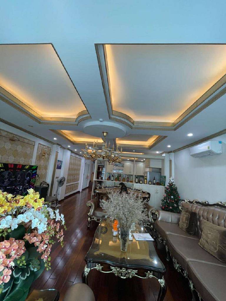 Bán nhà Tam Khương - diện tích 102m2 7 tầng - Lô góc 2 mặt thoáng - giá 34 tỷ