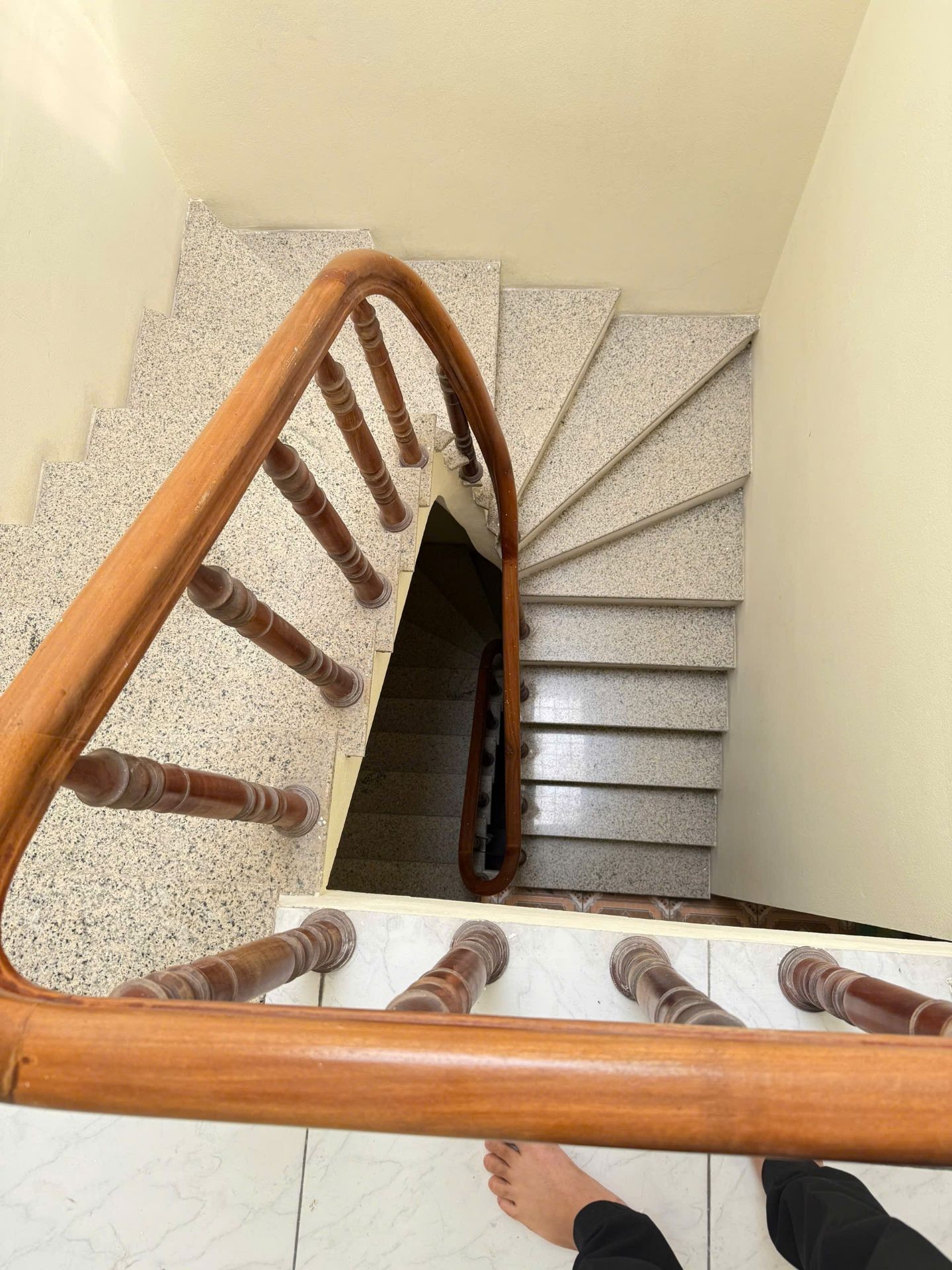 Bán nhà Hoàng Liệt - diện tích 49m2 4 tầng - Ngõ 2, ô tô tránh - giá 12,5 tỷ