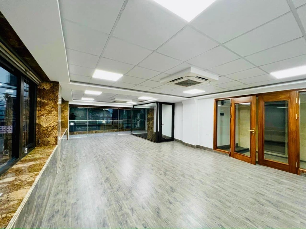 Bán nhà Cù Chính Lan - diện tích 100m2 9 tầng - Ô TÔ TRÁNH - giá 45 tỷ