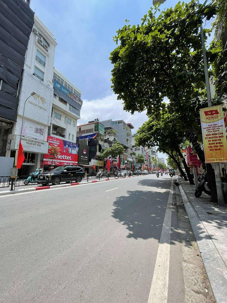 Bán nhà Tôn Đức Thắng - diện tích 170m2 5 tầng - Lô góc 2 mặt thoáng - giá 98 tỷ