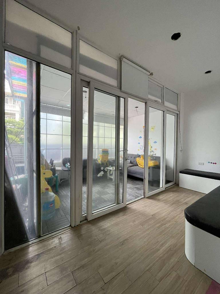 Bán nhà Tôn Đức Thắng - diện tích 170m2 5 tầng - Lô góc 2 mặt thoáng - giá 98 tỷ