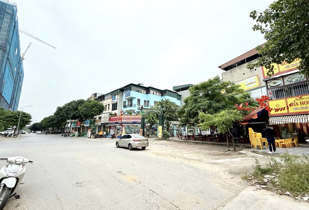 Bán nhà Ngõ 2 ô tô tránh Tây Nam Linh Đàm - diện tích 87.2m2 0 tầng - Đất - giá 37 tỷ