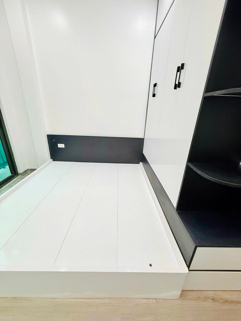 Bán nhà Thanh Đàm - diện tích 30m2 4 tầng - ô tô đỗ cửa - giá 6,45 tỷ
