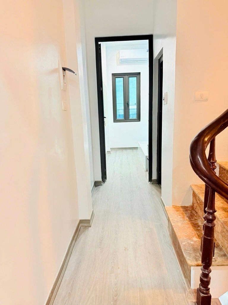 Bán nhà Thanh Đàm - diện tích 30m2 4 tầng - ô tô đỗ cửa - giá 6,45 tỷ