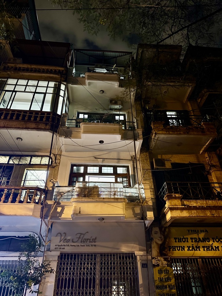 Bán nhà Nguyễn Văn Trỗi - diện tích 54m2 4 tầng - Mặt phố - giá 27,5 tỷ