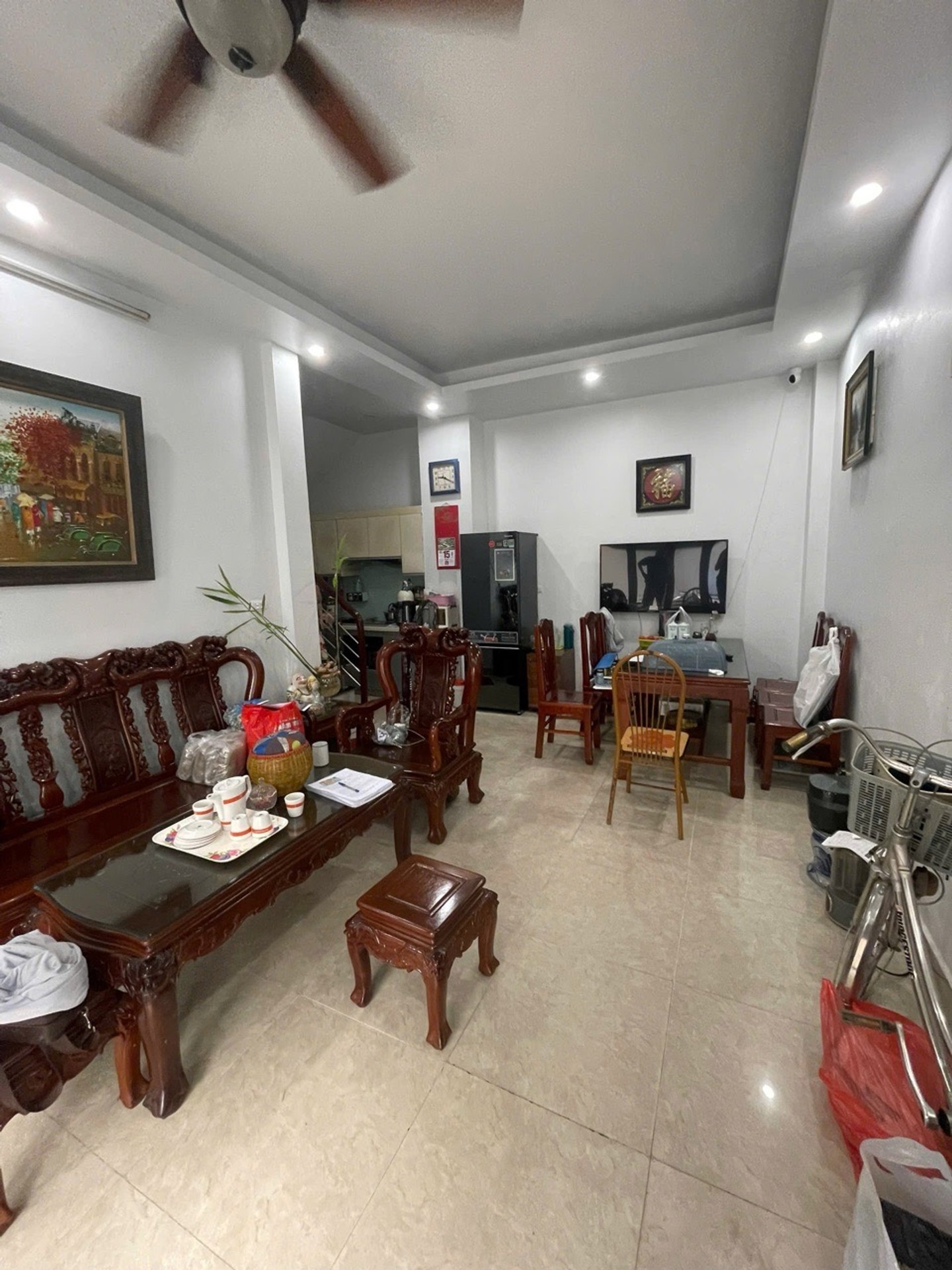 Bán nhà ngõ Quỳnh - diện tích 31m2 5 tầng - Ô tô đỗ cửa - giá 8,75 tỷ