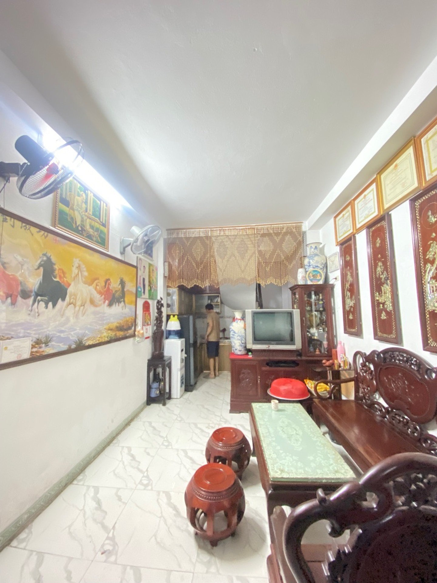 Bán nhà Hoàng Đạo Thành - diện tích 23m2 4 tầng - Ô tô tránh 10m - giá 4,7 tỷ