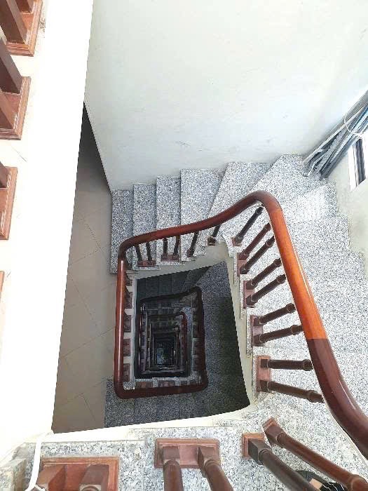 Bán nhà Đông Các - diện tích 84.5m2 8 tầng - LÔ GÓC - MẶT PHỐ TRUNG TÂM ĐỐNG ĐA - giá 34,5 tỷ