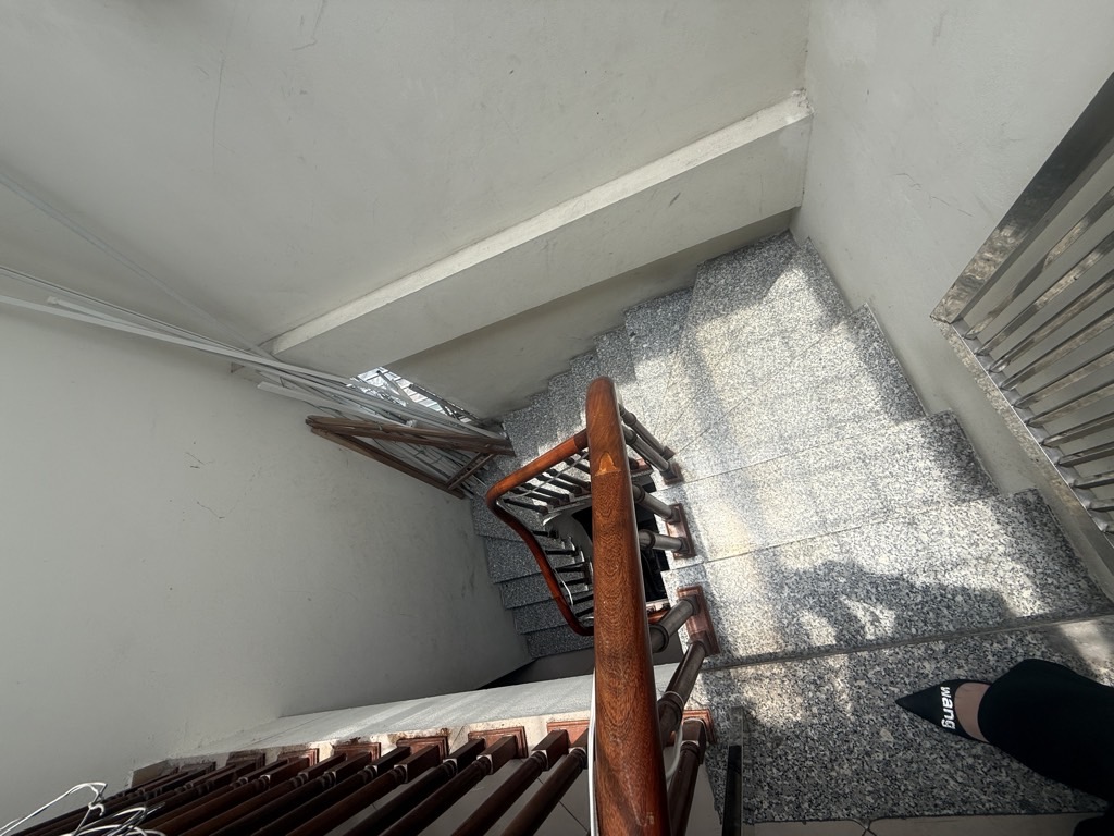 Bán nhà Đông Các - diện tích 84.5m2 8 tầng - LÔ GÓC - MẶT PHỐ TRUNG TÂM ĐỐNG ĐA - giá 34,5 tỷ