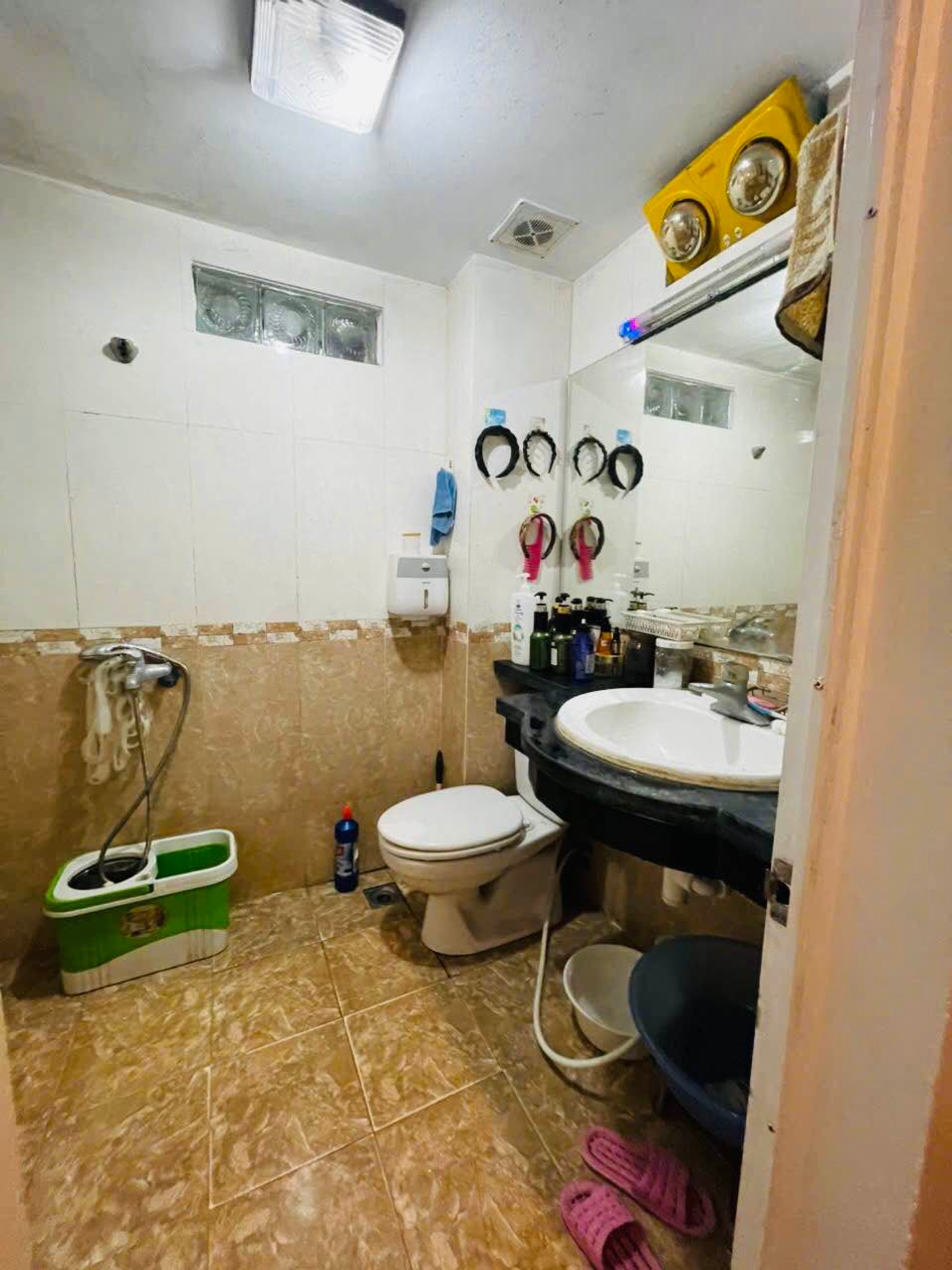Bán nhà Tạ Quang Bửu - diện tích 31m2 5 tầng - Nhà dân xây - giá 11,6 tỷ