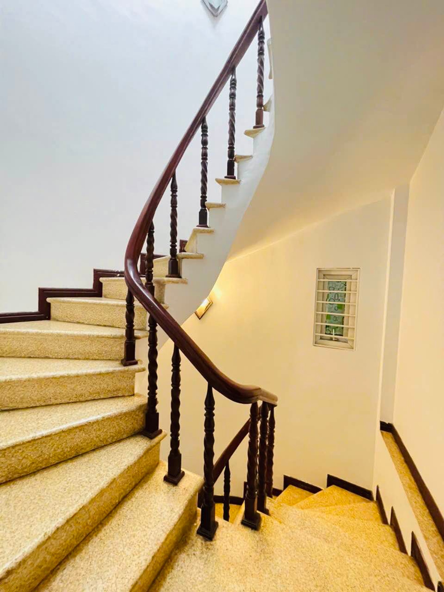 Bán nhà Tạ Quang Bửu - diện tích 31m2 5 tầng - Nhà dân xây - giá 11,6 tỷ