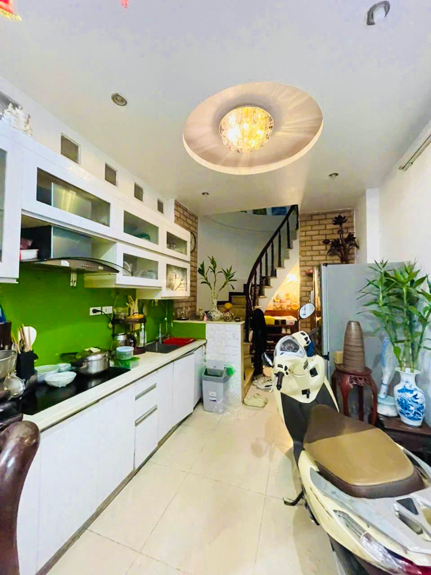 Bán nhà Tạ Quang Bửu - diện tích 31m2 5 tầng - Nhà dân xây - giá 11,6 tỷ