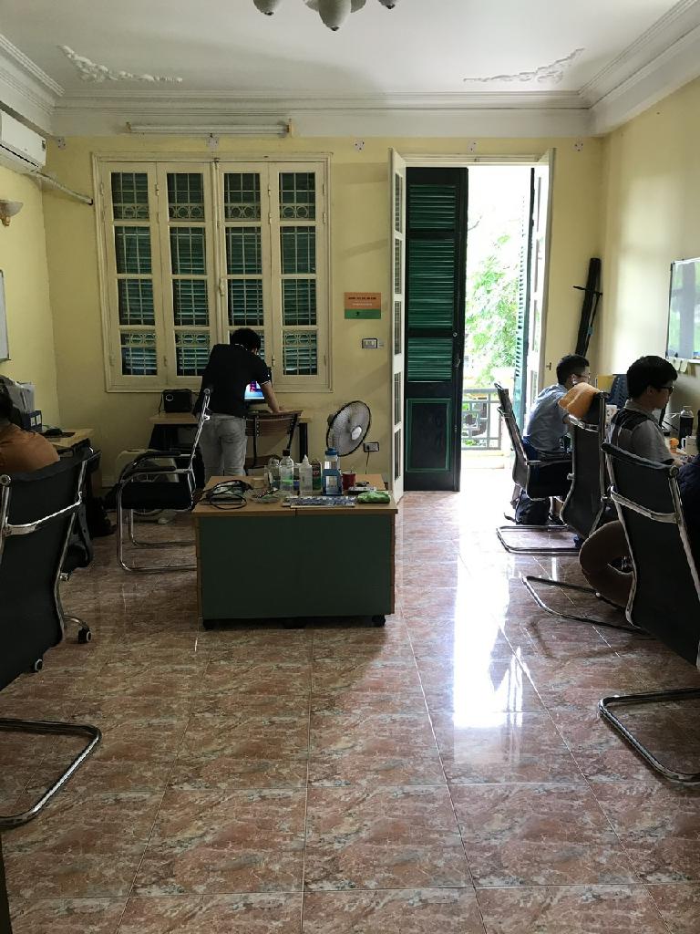 Bán nhà Định Công - diện tích 92m2 4 tầng - ô tô tránh - giá 41,5 tỷ