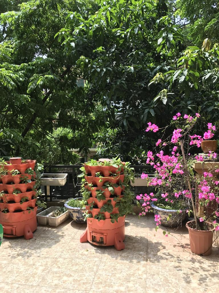 Bán nhà Định Công - diện tích 92m2 4 tầng - ô tô tránh - giá 41,5 tỷ