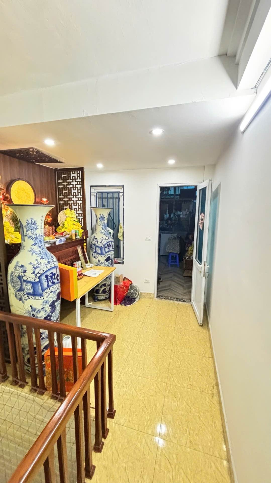 Bán nhà Đại Từ - diện tích 34m2 5 tầng - Lô góc - giá 9,6 tỷ