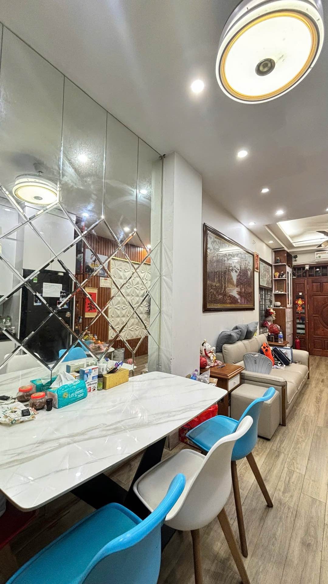 Bán nhà Đại Từ - diện tích 34m2 5 tầng - Lô góc - giá 9,6 tỷ
