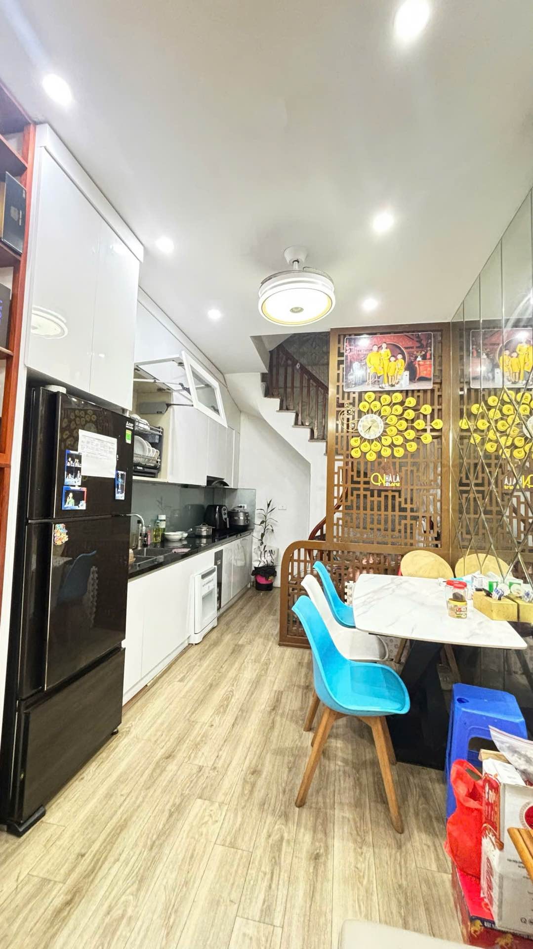 Bán nhà Đại Từ - diện tích 34m2 5 tầng - Lô góc - giá 9,6 tỷ