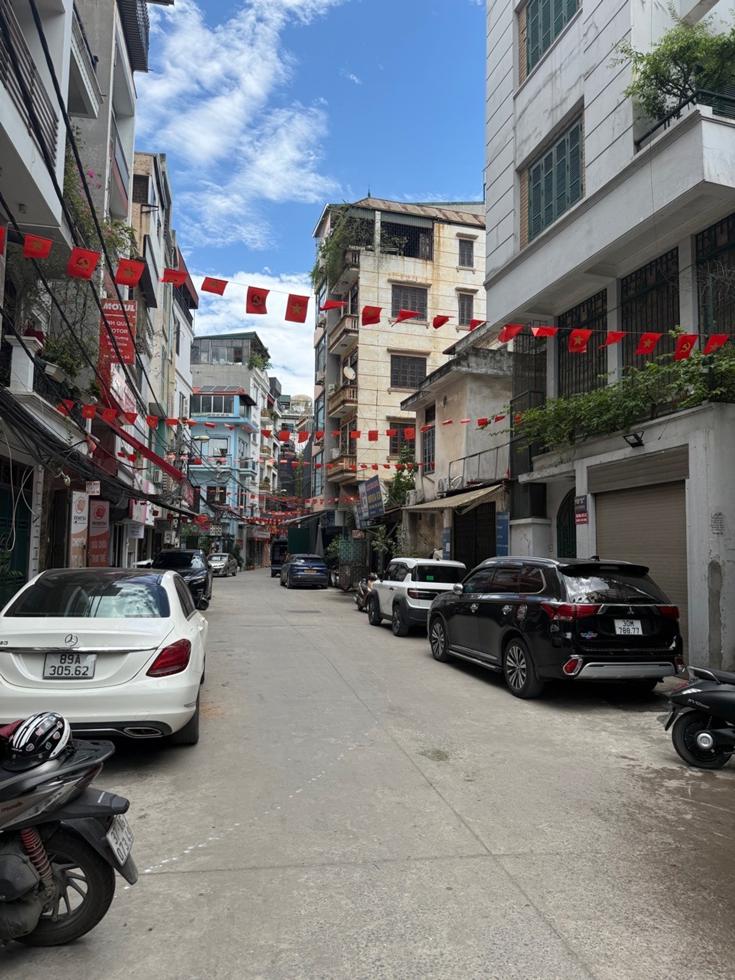 Bán nhà Đống Đa - diện tích 66m2 0 tầng - Mảnh đất vàng trung tâm - giá 16,8 tỷ