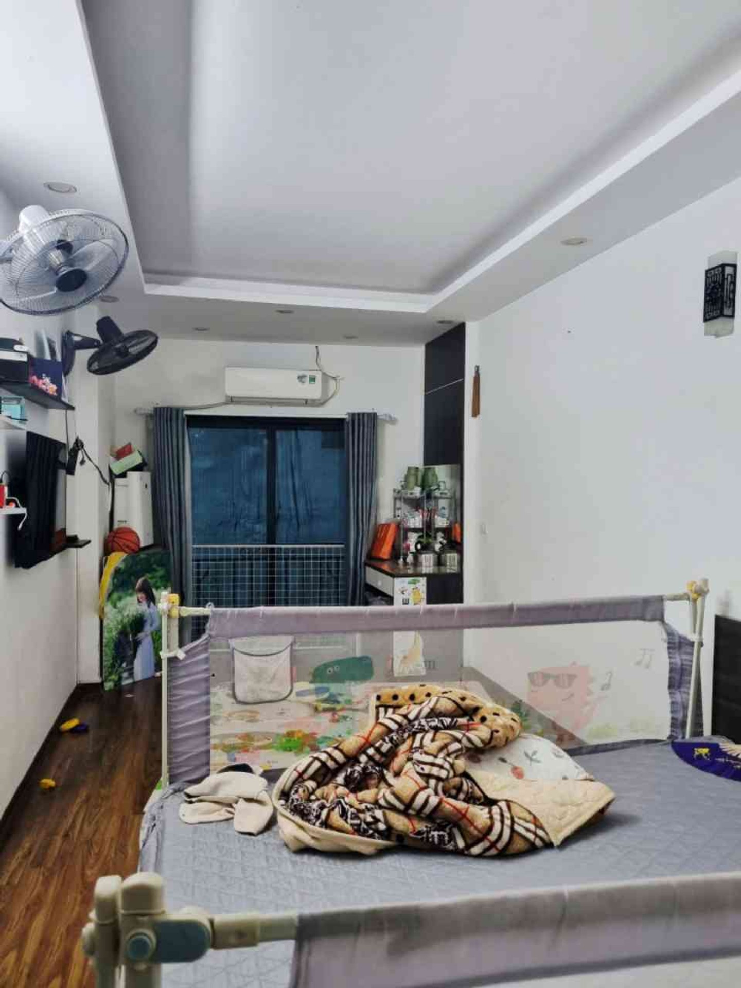 Bán nhà Hoàng Mai - diện tích 38m2 5 tầng - gần ô tô - giá 7,8 tỷ