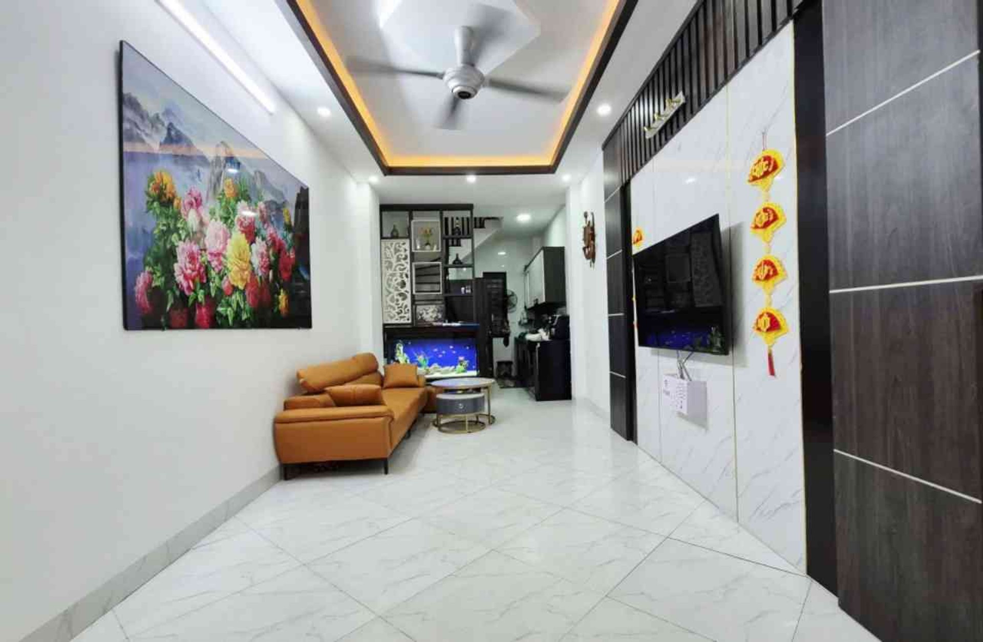 Bán nhà Hoàng Mai - diện tích 38m2 5 tầng - gần ô tô - giá 7,8 tỷ