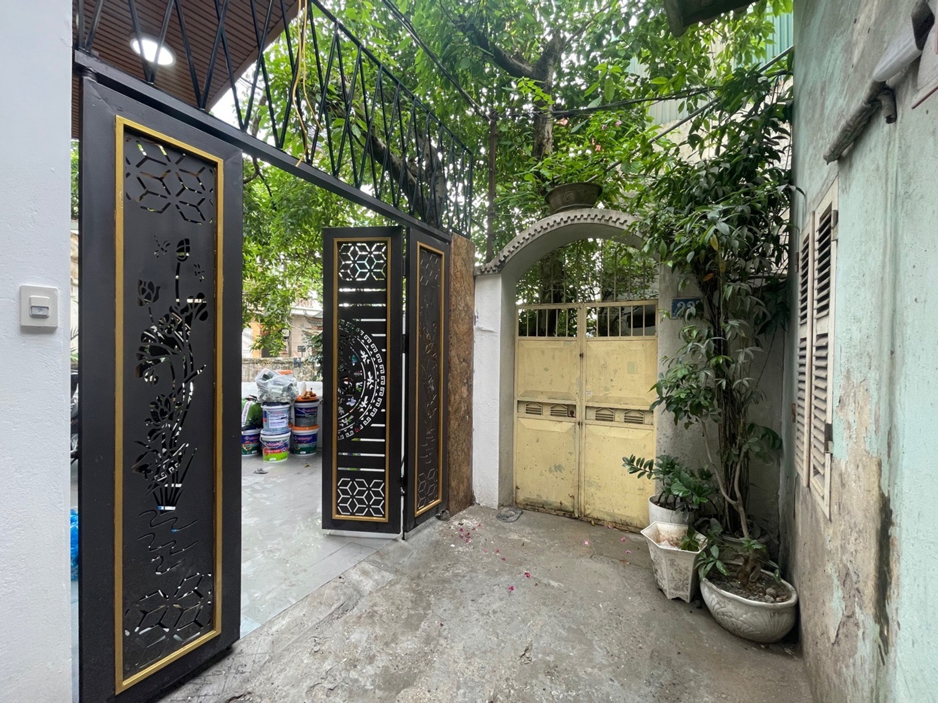 Bán nhà Hoàng Mai - diện tích 55m2 5 tầng - Biệt thự sân vườn - giá 11,45 tỷ