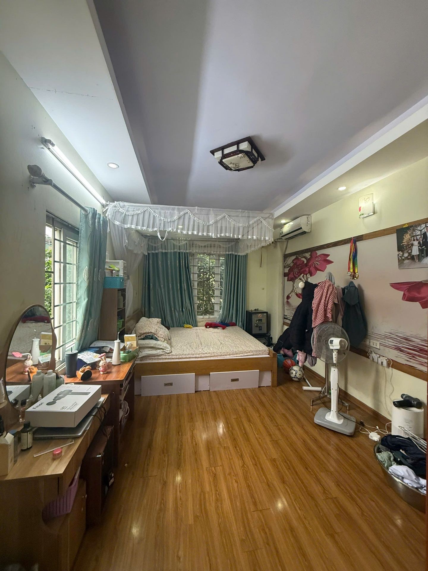 Bán nhà Thanh Lân - diện tích 31m2 4 tầng - Nhà đẹp, sổ đỏ chính chủ - giá 5,6 tỷ