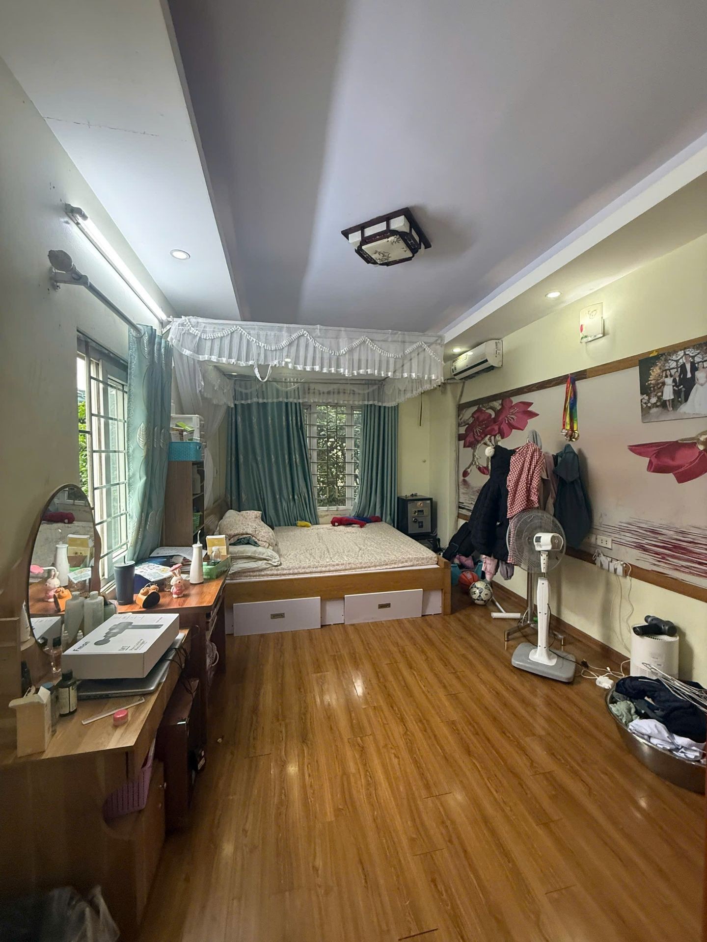 Bán nhà Thanh Lân - diện tích 31m2 4 tầng - Nhà đẹp, sổ đỏ chính chủ - giá 5,6 tỷ