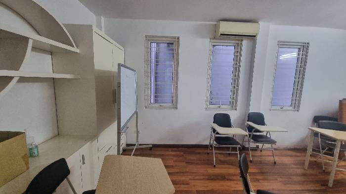 Bán nhà Tân Ấp - diện tích 343.8m2 3 tầng - Cặp đôi Biệt thự mặt phố - giá 30,6 tỷ