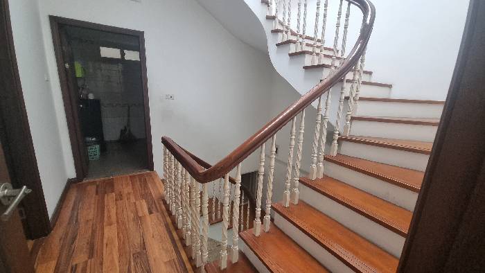 Bán nhà Tân Ấp - diện tích 343.8m2 3 tầng - Cặp đôi Biệt thự mặt phố - giá 30,6 tỷ