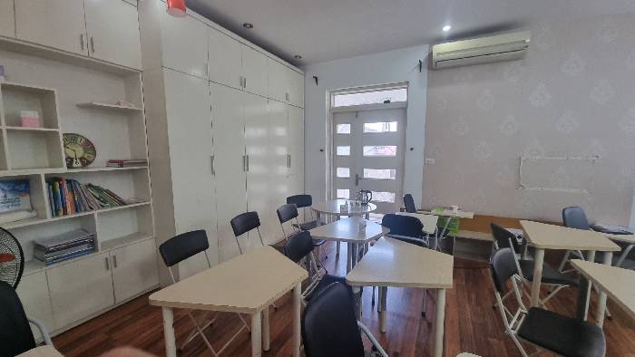 Bán nhà Tân Ấp - diện tích 343.8m2 3 tầng - Cặp đôi Biệt thự mặt phố - giá 30,6 tỷ