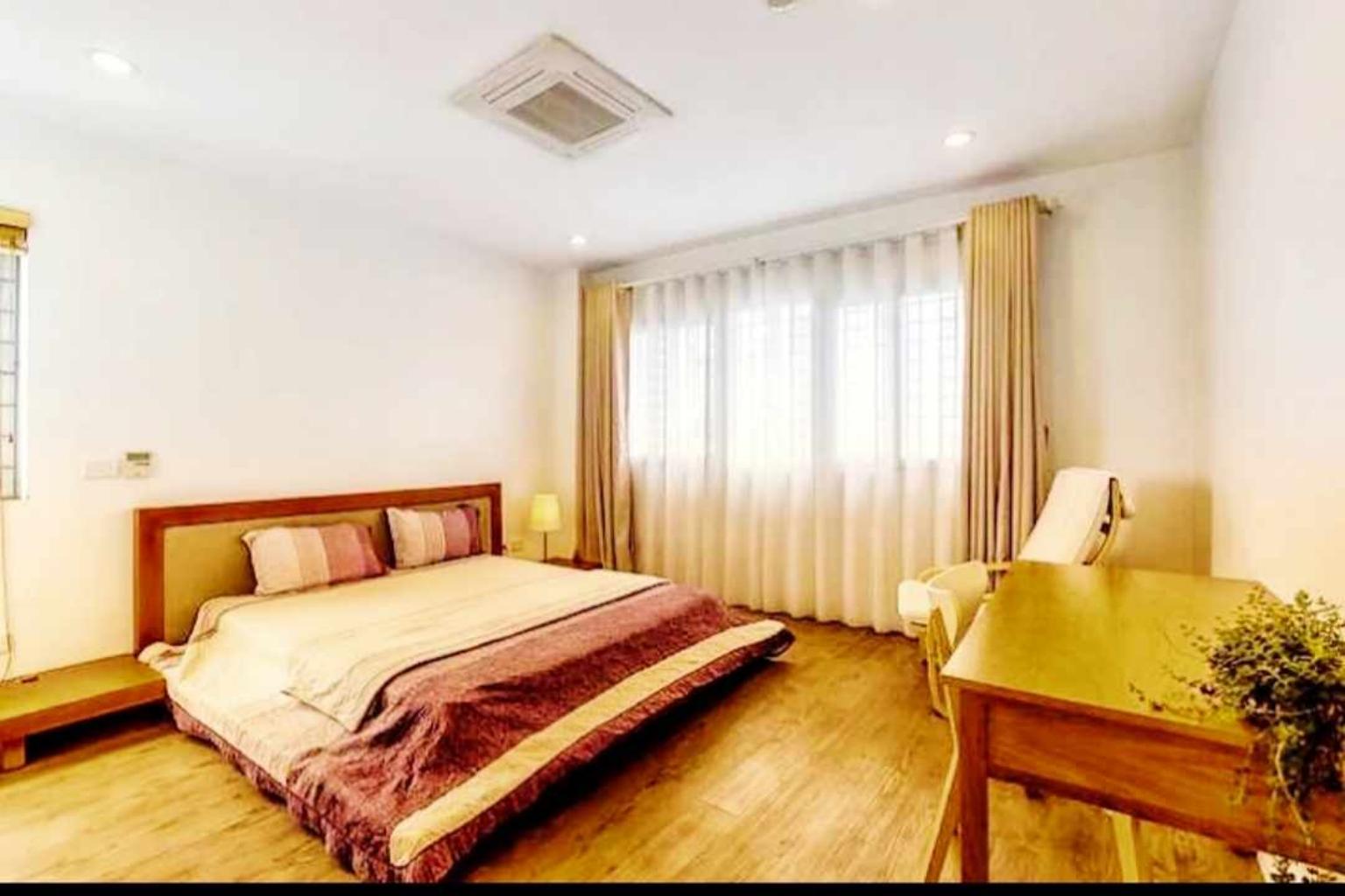 Bán nhà Triệu Việt Vương - diện tích 175m2 11 tầng - Thoáng trước, sau - giá 220 tỷ