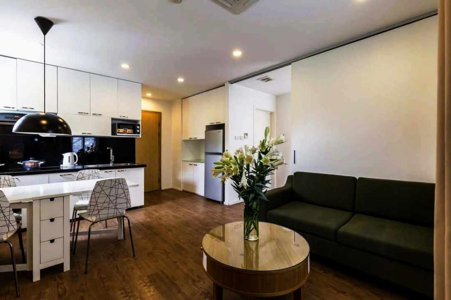 Bán nhà Triệu Việt Vương - diện tích 175m2 11 tầng - Thoáng trước, sau - giá 220 tỷ