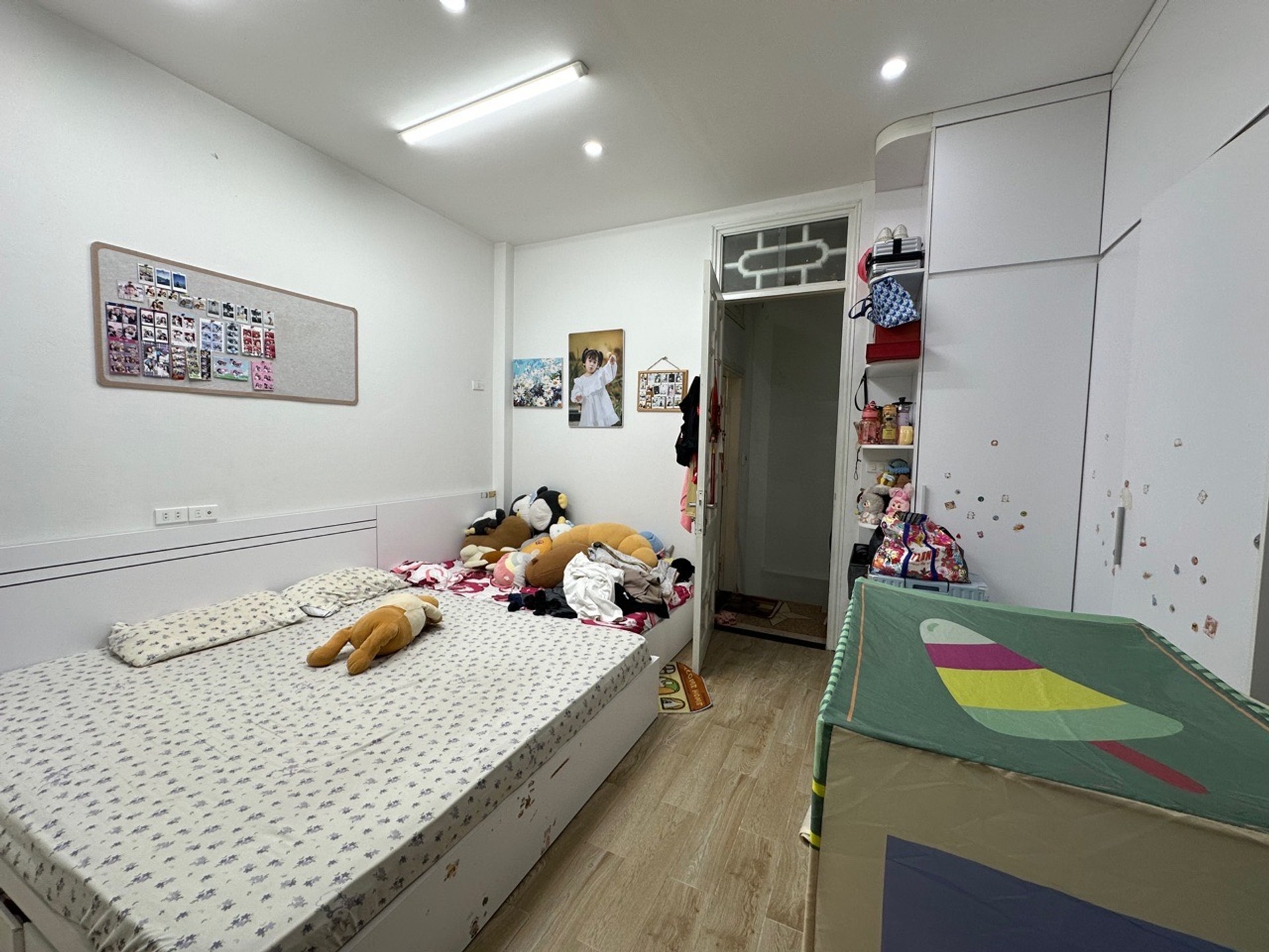 Bán nhà Lạc Trung - diện tích 31m2 4 tầng - ô tô đỗ cửa - giá 8,5 tỷ