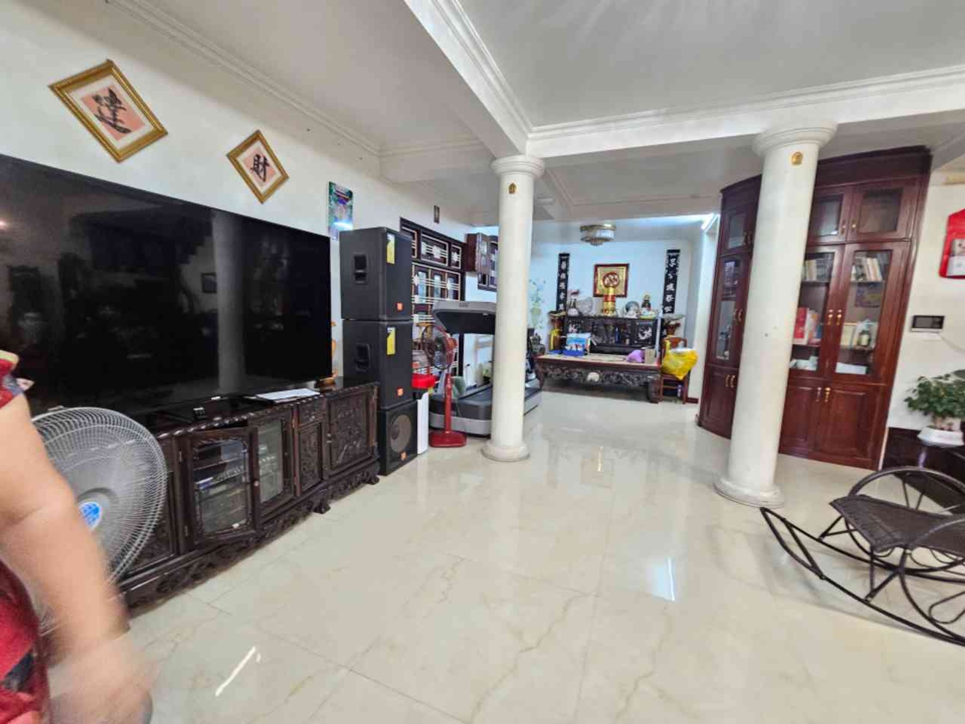 Bán nhà Hưng Phúc - diện tích 878m2 3 tầng - Biệt thự sân vườn thổ cư - giá 162 tỷ