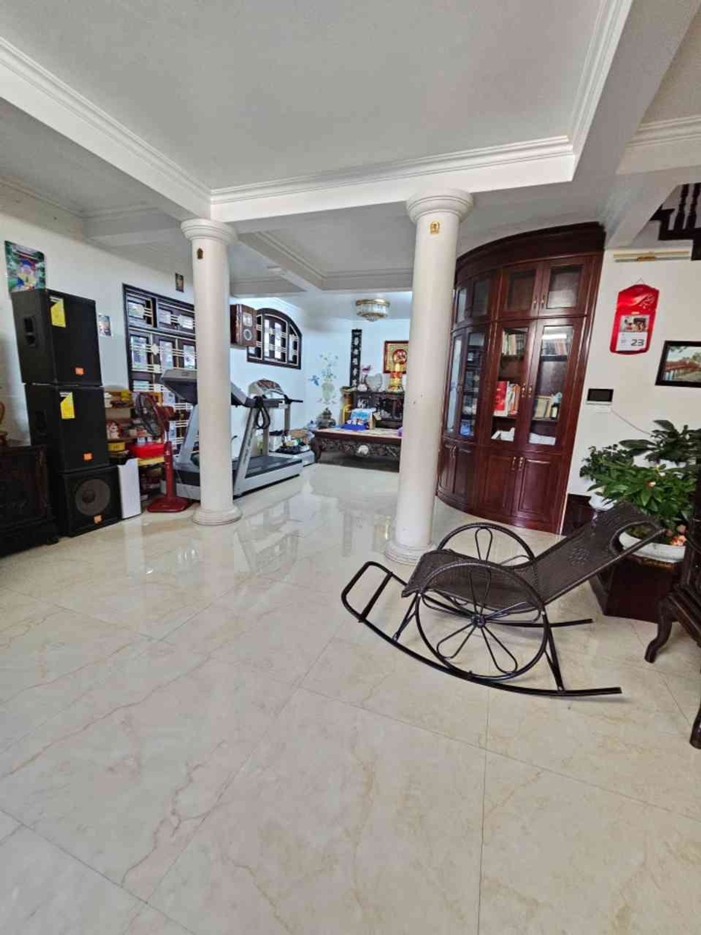 Bán nhà Hưng Phúc - diện tích 878m2 3 tầng - Biệt thự sân vườn thổ cư - giá 162 tỷ