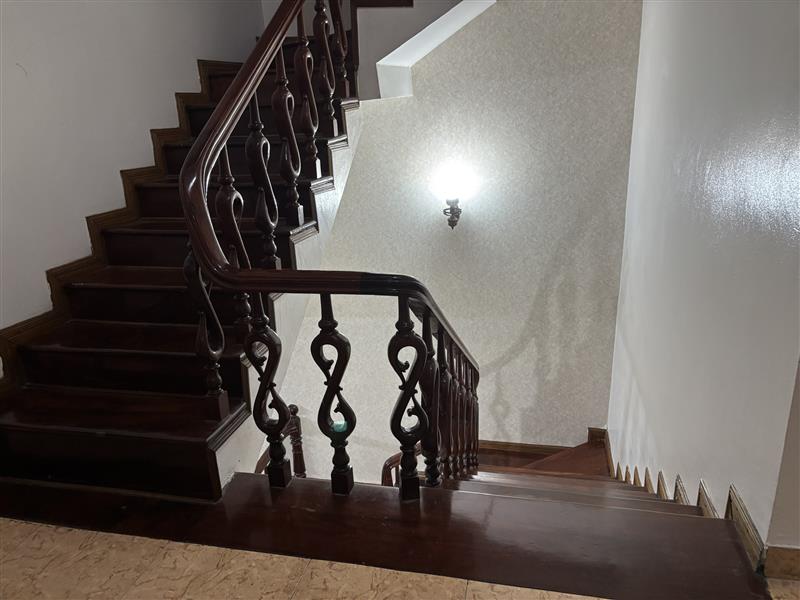 Bán nhà Hồng Hà - diện tích 82.8m2 5 tầng - ô tô đỗ cửa - giá 27 tỷ