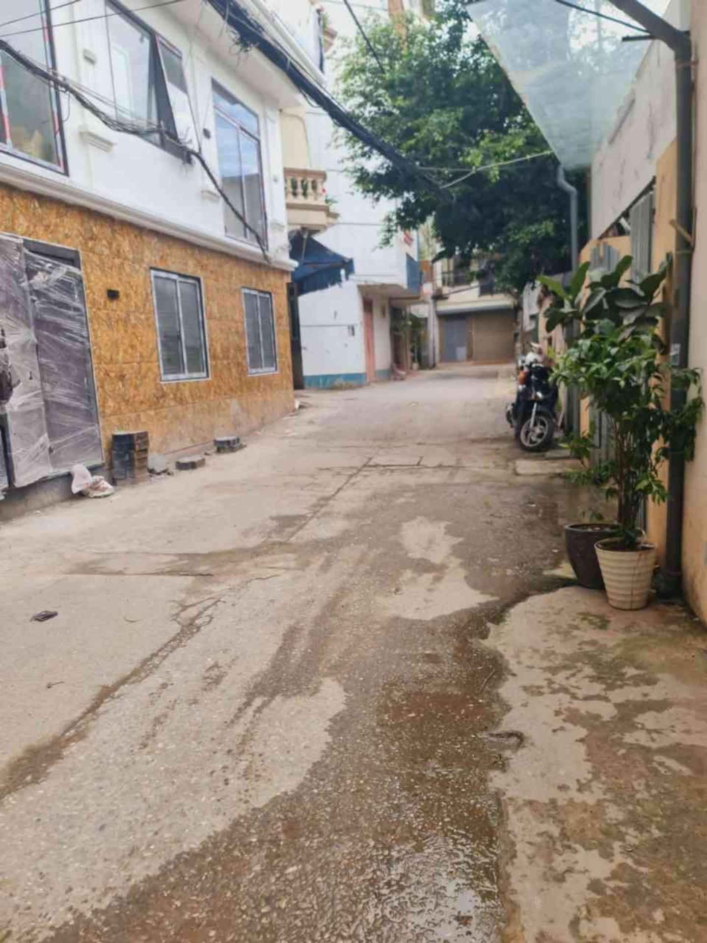Bán nhà Hoàng Văn Thái - diện tích 54m2 6 tầng - 2 ô tô tránh - giá 22,5 tỷ