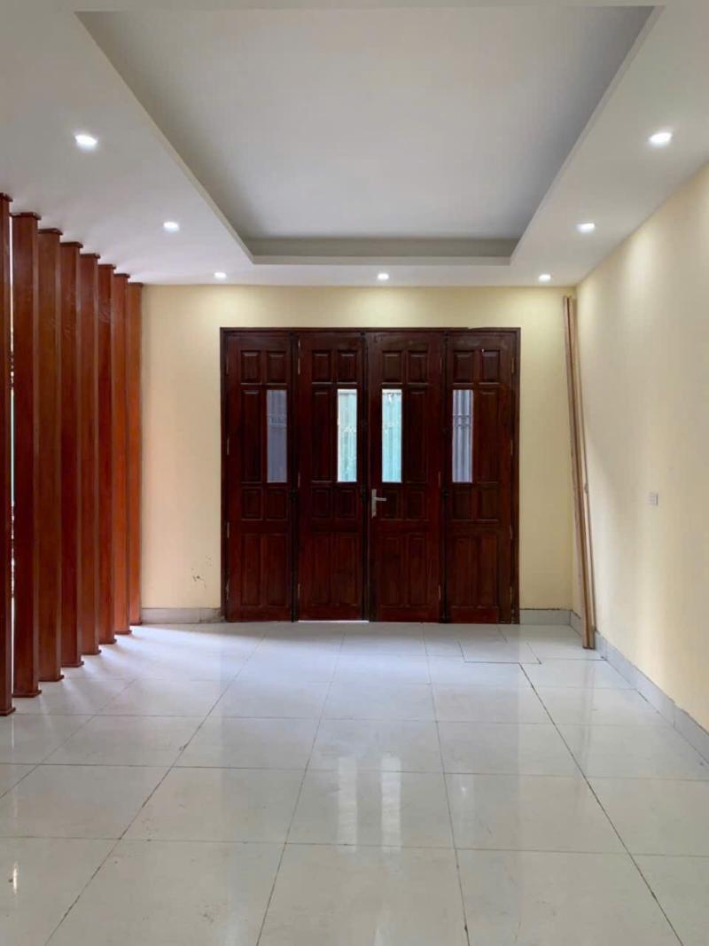 Bán nhà Định Công Hạ - diện tích 39m2 4 tầng - Nhà đẹp hiếm có - giá 4,2 tỷ