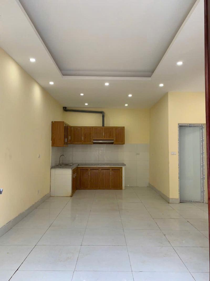 Bán nhà Định Công Hạ - diện tích 39m2 4 tầng - Nhà đẹp hiếm có - giá 4,2 tỷ